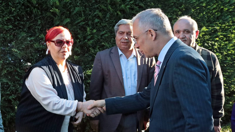 KAYMAKAM TİRYAKİ GAZETECİLERLE KAHVALTIDA BULUŞTÜ