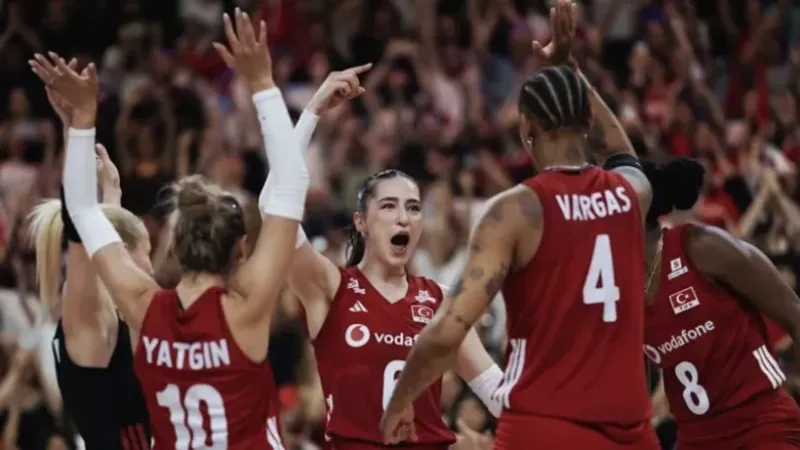 VNL'de bir zafer daha! Filenin Sultanları çeyrek finalde