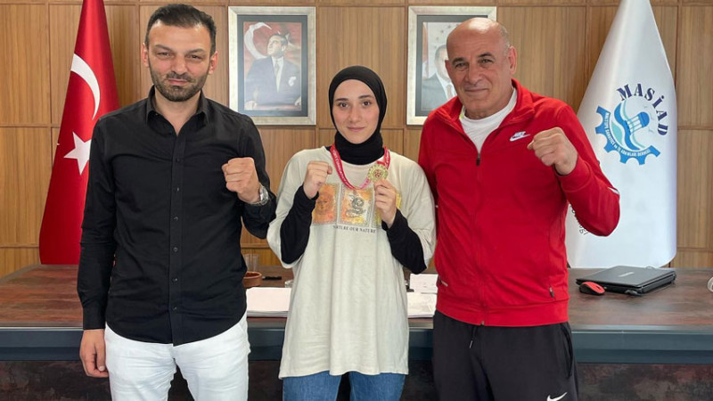 MALTEPE'NİN GURURU SONNUR ERDOĞAN'DAN MASİAD'A ZİYARET