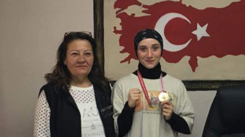 ALTIN ELDIVEN SONNUR MAHALLE MUHTARINI ZIYARET ETTİ 