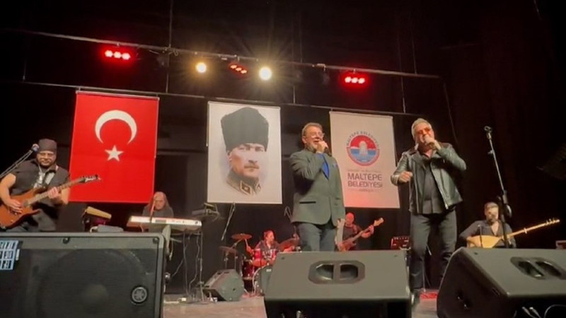Barış Manço ve Cem Karaca şarkılarıyla anıldı 
