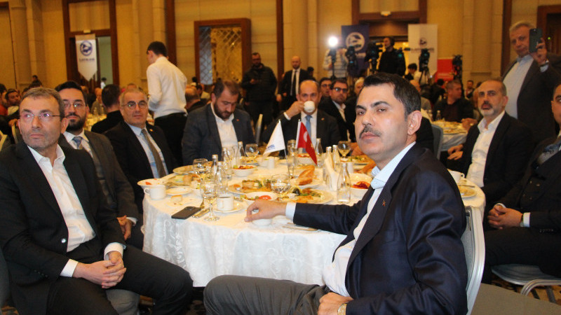 KURUM MARMAS IFTARINA KATILDI