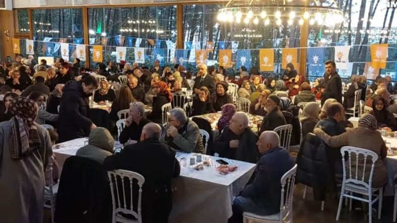 AK PARTİ VEFA IFTARINA REKOR KATILIM